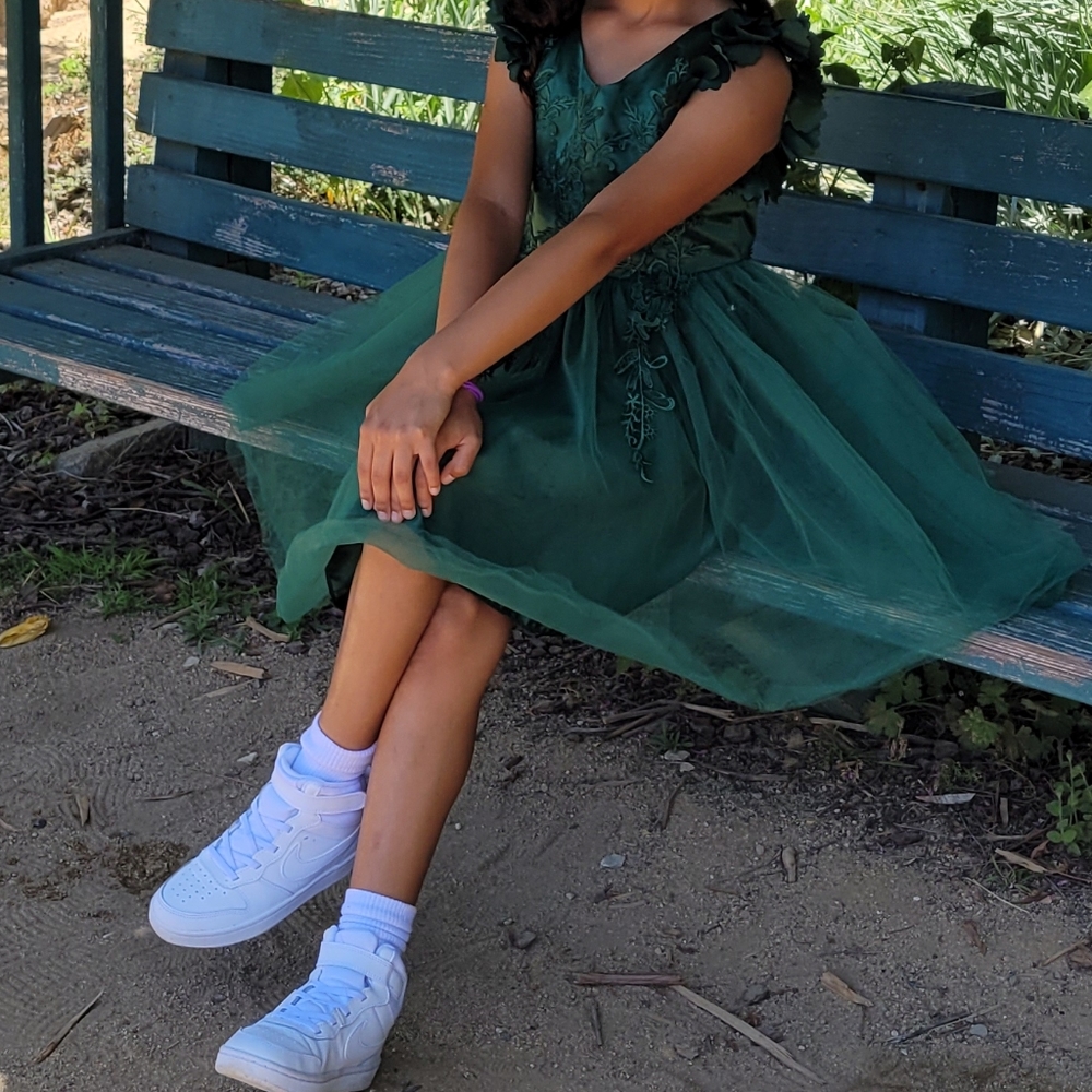 GIRLS HUNTER GREEN FORMAL DRESS